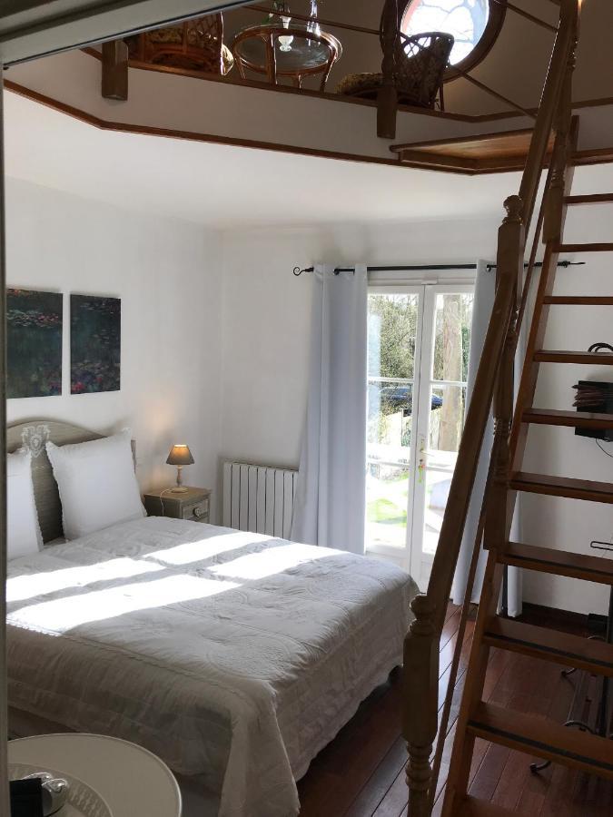 Bed and Breakfast Rose Garden Mezzanine Giverny Esterno foto